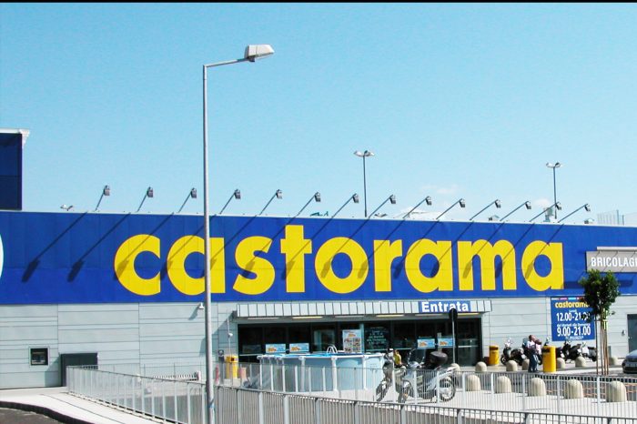 Insegna Castorama